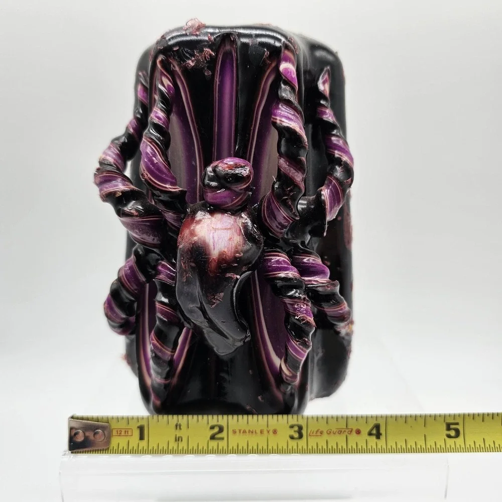 Vintage Hand Carved Ribbon Swirl Spider Candle 5x3